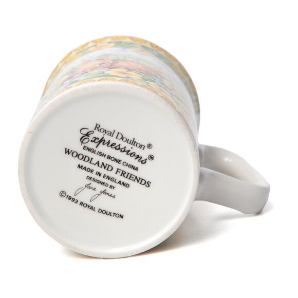 Vintage Royal Doulton Expressions Bone China Mug Woodland Bunnies 90s Coffee Tea - Picture 3 of 6